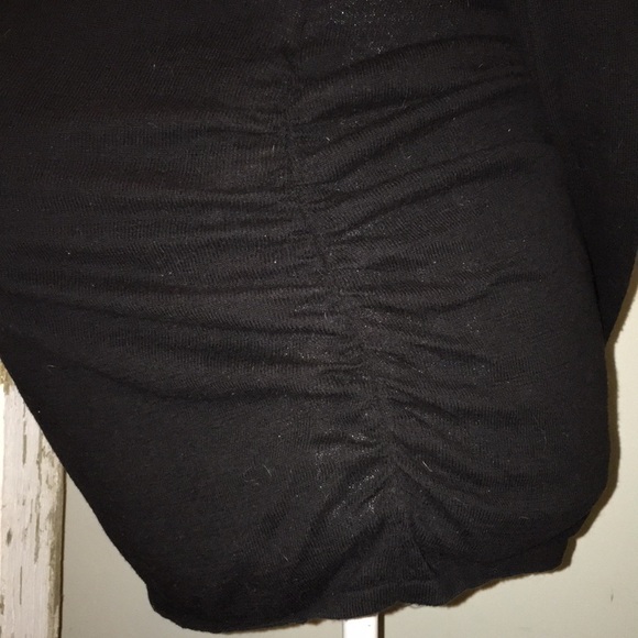 Motherhood Maternity Long Sleeve Black Sweater Top Buttoned Back Small - Picture 5 of 8